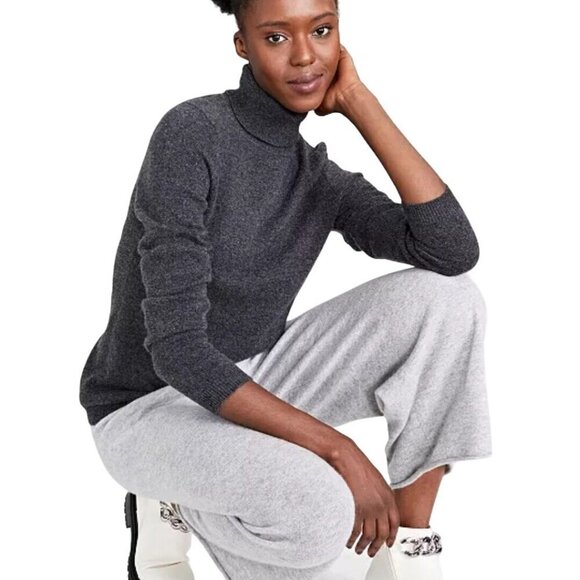 Charter Club 100% Cashmere Light Gray Closet Staple Turtleneck Sweater Size M - Picture 4 of 7